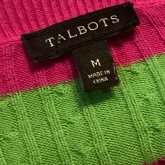 Green & Pink button up - Picture 3 of 3